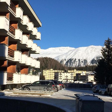 Designer Kueche - Suedbalkon - Tg-Stellplatz - Wlan Daire Saint-Moritz Dış mekan fotoğraf