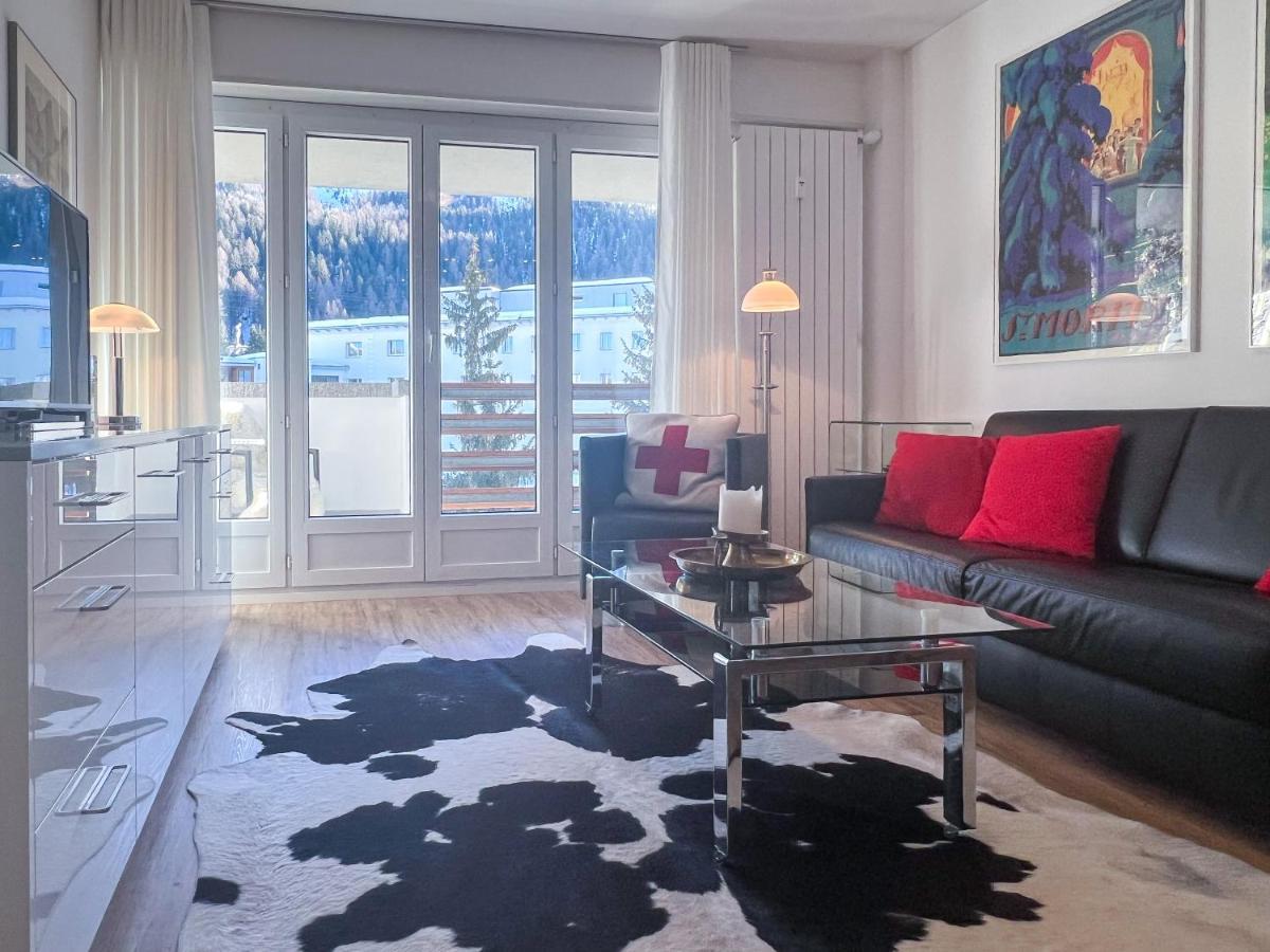 Designer Kueche - Suedbalkon - Tg-Stellplatz - Wlan Daire Saint-Moritz Dış mekan fotoğraf